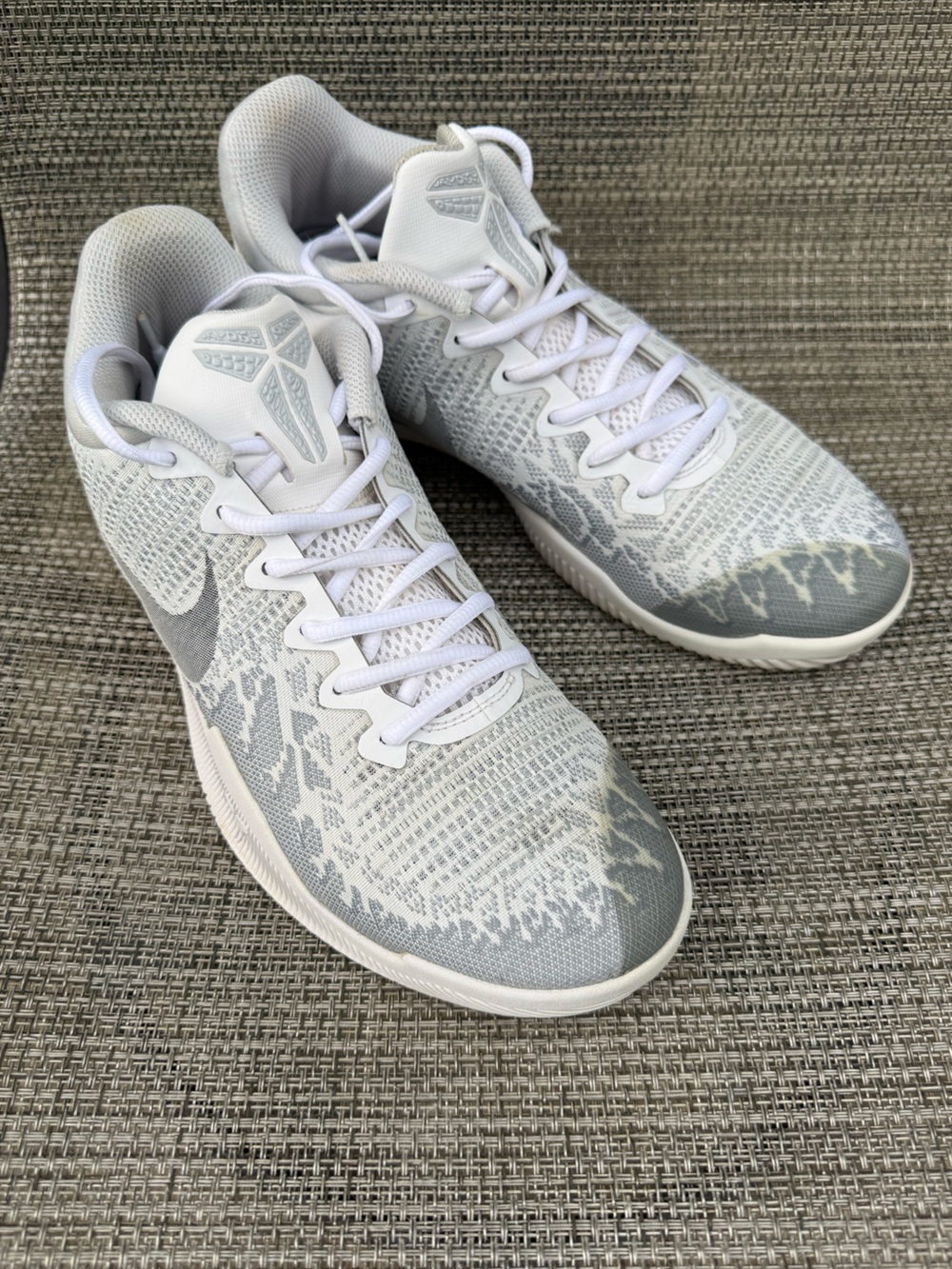 Nike Mamba Rage Pure Platinum Men’s Kobe Bryant White 908972-100 Size 9.5 - Picture 2 of 16